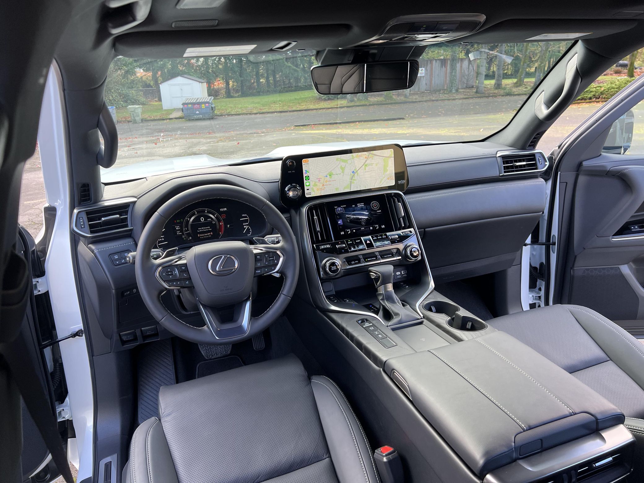 Lexus LX