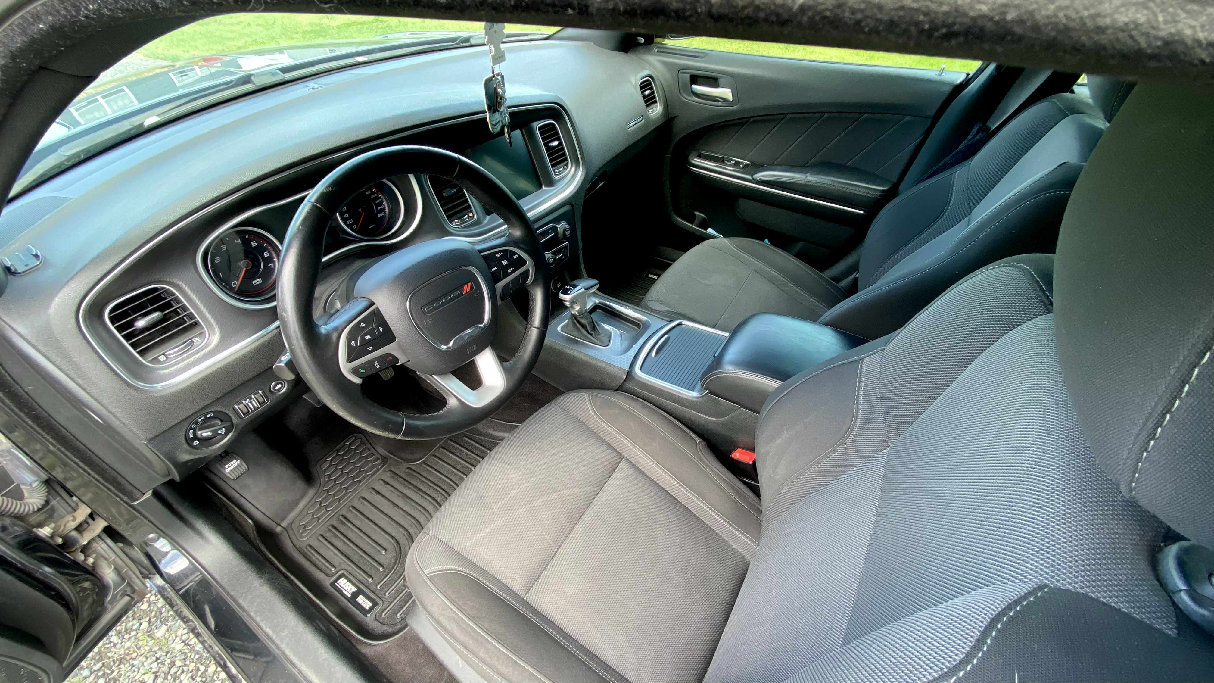 Dodge Challenger SXT
